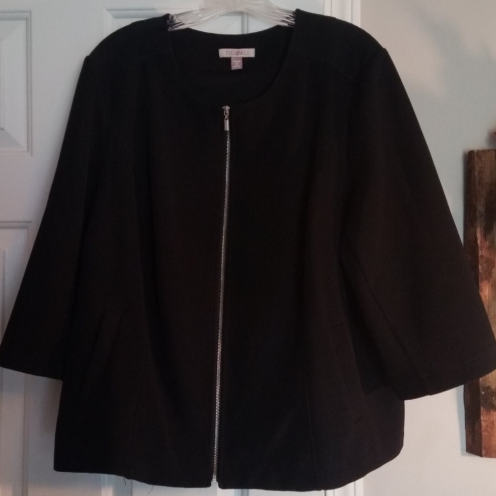 Roz & Ali cropped 3/4 sleeve zippered blazer 2x